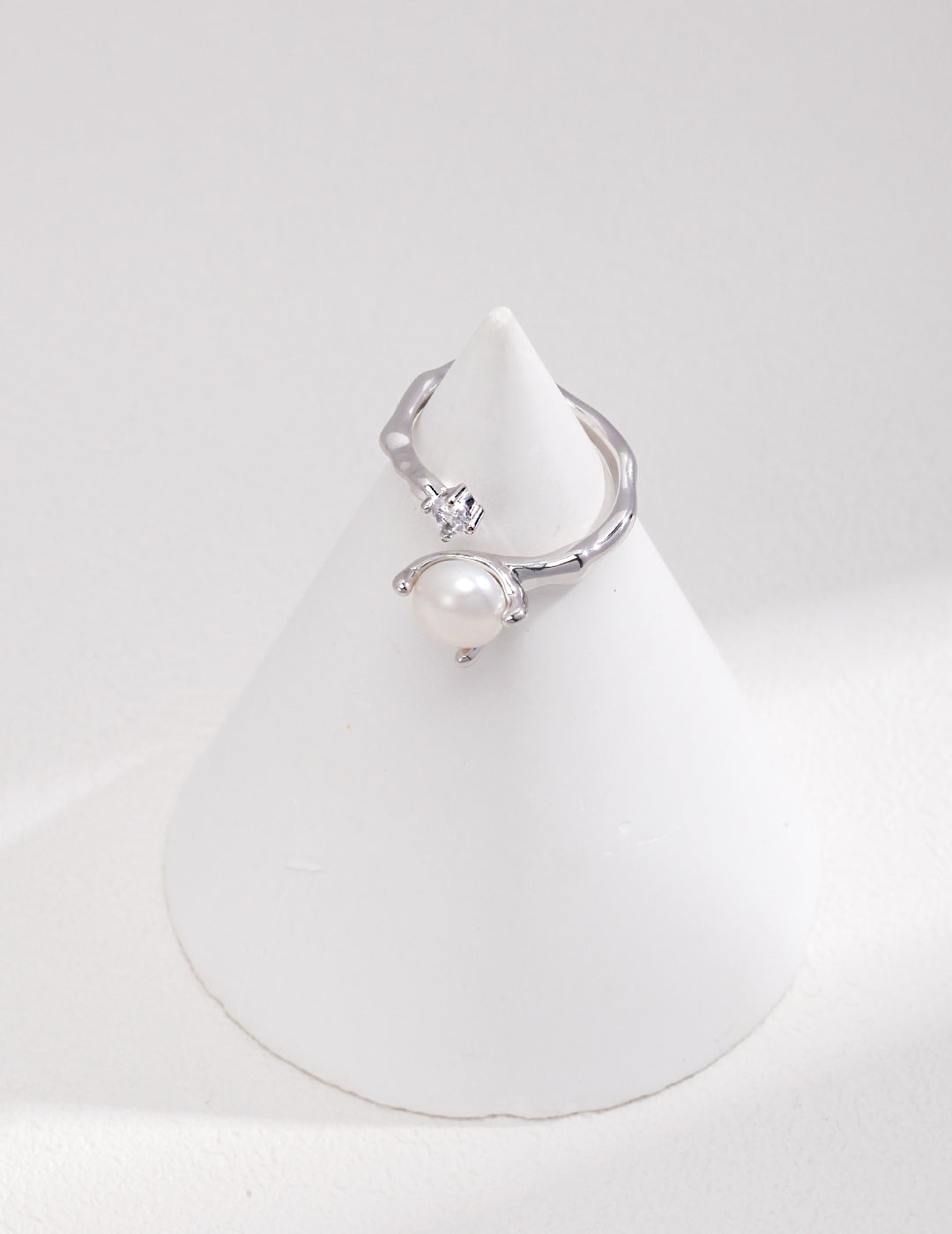 Pure Silver and Pearl Rings